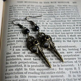 Vintage Bronze Crow Skull Dangle Earrings – Gothic Wiccan Jewelry