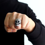 Vintage Zinc Alloy Gothic Skull Ring – Rock and Roll Punk Style