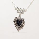 Sacred Heart Necklace Jewelry Gothic Jewelry - Alt Style Clothing